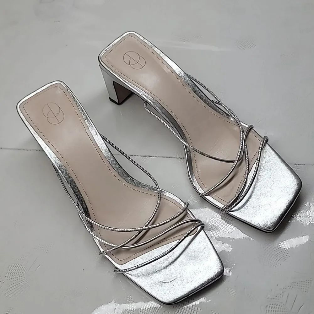 Porte & Paire Silver Strappy Leather Mules Size 39